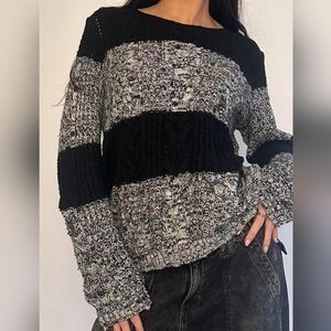 GAP Black and Gray Cable Knit Sweater, XL